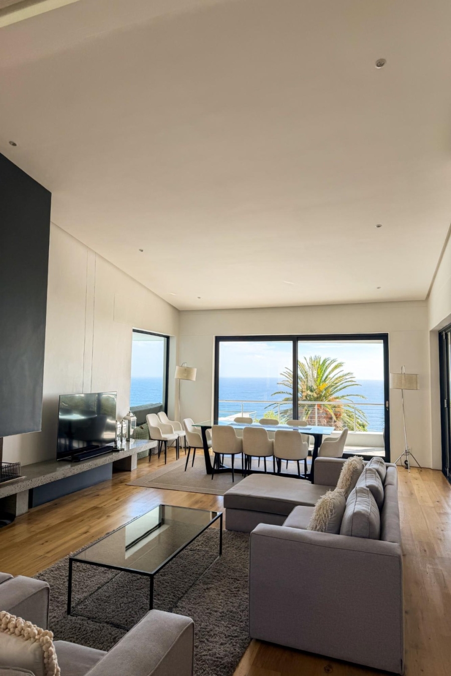 To Let 5 Bedroom Property for Rent in Camps Bay Western Cape
